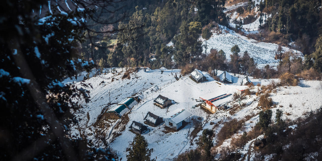 Experienced Hill Chauffeurs for Kempty Falls & Dhanaulti